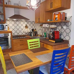 Cavi Borgo 3 Locali Con Parcheggio E Wifi, A Pochi Passi Dal Mare E Vicino A Sestri Levante Appartamento Lavagna