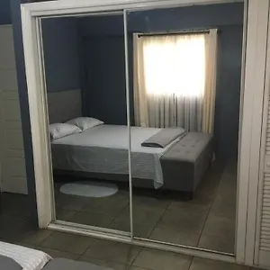 https://28-heights-vacation-nest.comcaribbean.com